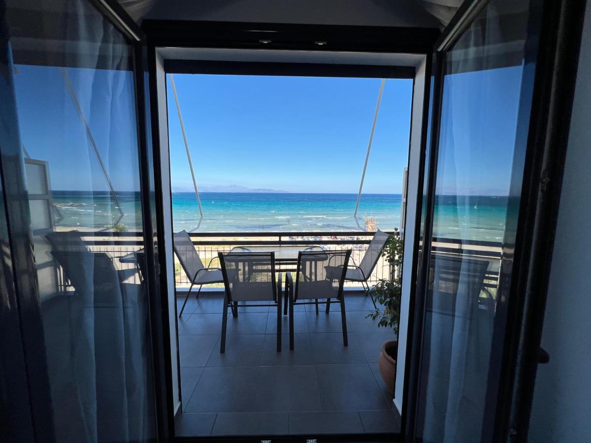 Medora By The Sea Near Airport Artemida (Attica) Exterior foto